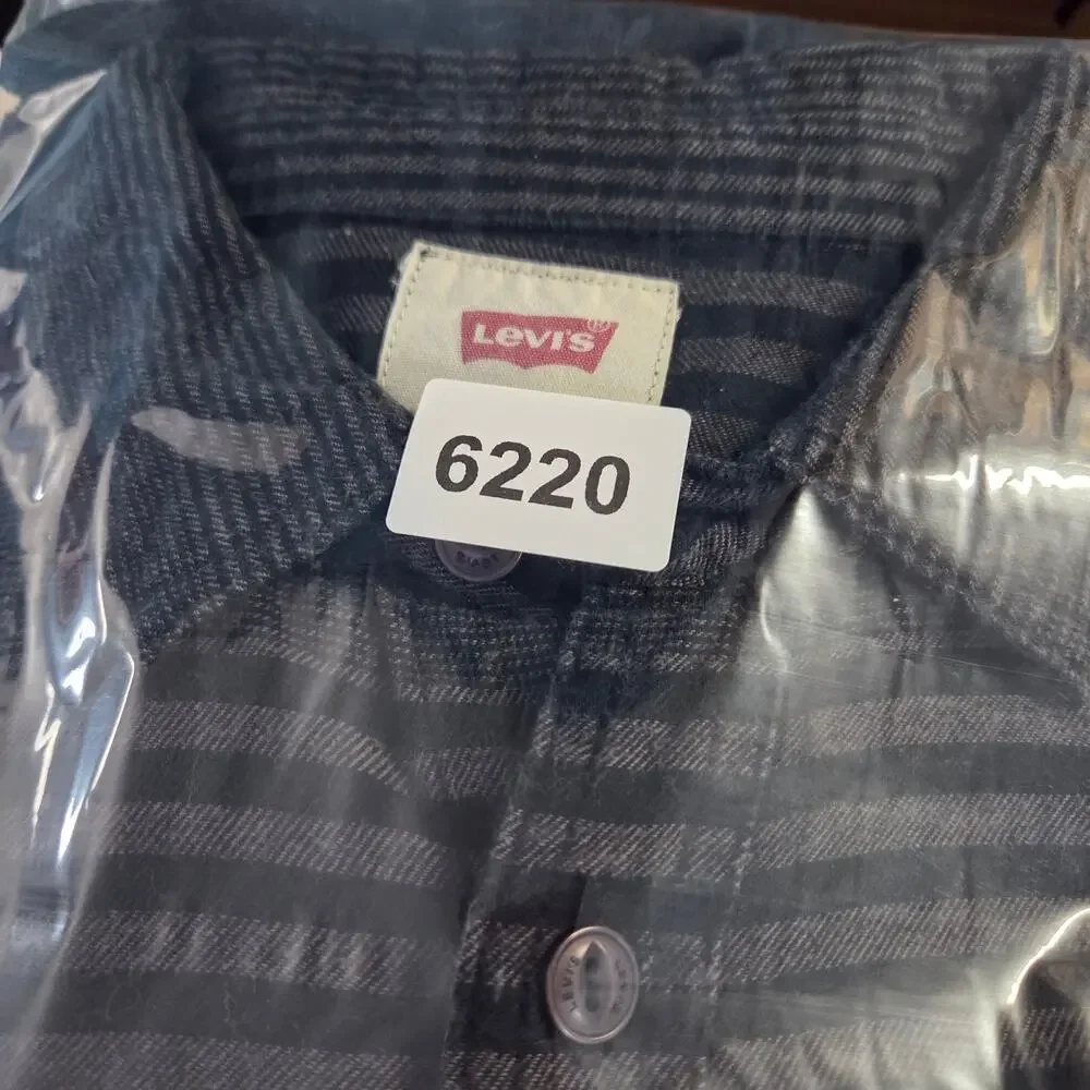 Levi's Mens Medium Black Gray Stripe Long Sleeve Flannel Button Down Shirt - Picture 13 of 13